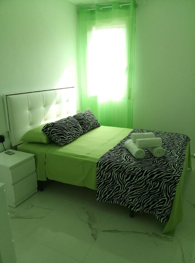 Lovely Three Rooms Valência Exterior foto